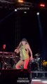 Δέσποινα Βανδή: Έβαλε «φωτιά» στη συναυλία της στα Ιωάννινα! Η εμφάνιση με σούπερ μίνι χρυσό φόρεμα!