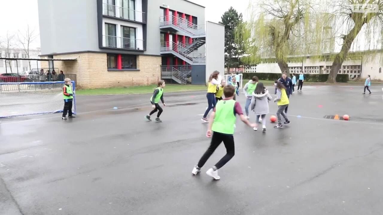 Foot à l'école Elise Bussaglia de retour en primaire