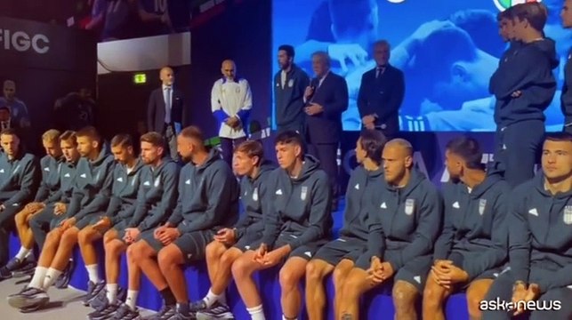 Tajani inaugura Casa Azzurri, qui anche per gli italiani all'estero