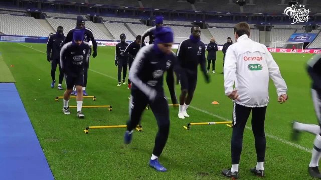 Séance de vivacité au Stade de France, Equipe de France