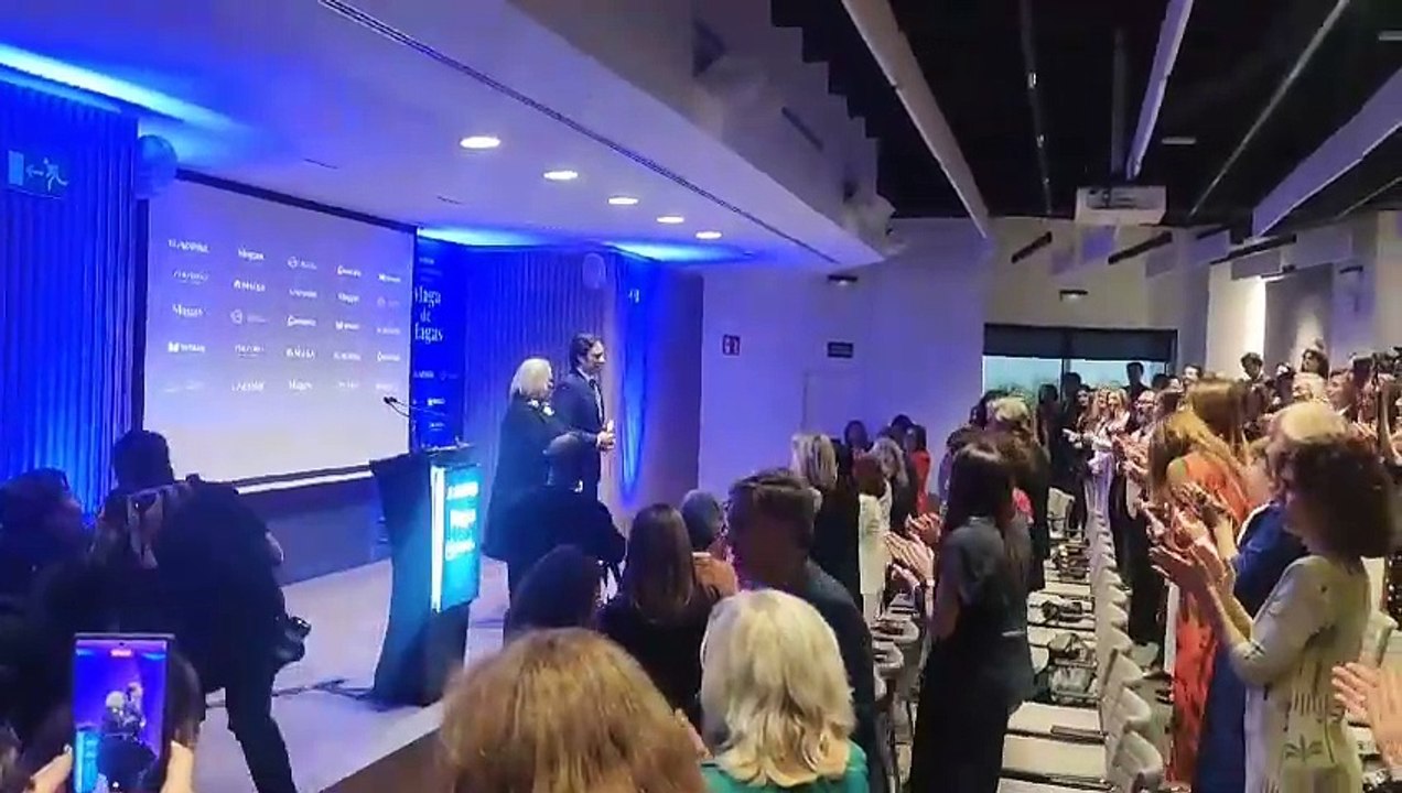 El Español entrega a Victoria Prego su premio 'Maga de Magas' a título póstumo