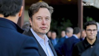 Elon Musk threatens to ban Apple products over AI