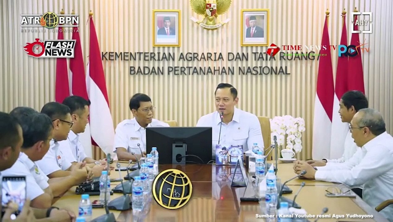 MENTERI ATR/KEPALA BPN SERAHKAN SERTIPIKAT