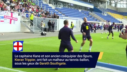 Les Three Lions en ordre de bataille à Iéna