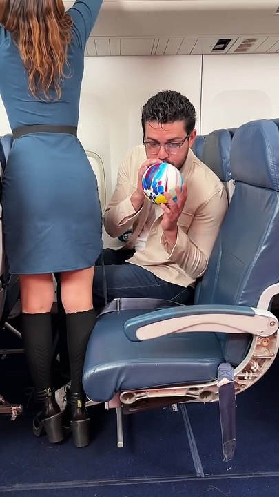 I DIDN_T expect that for sure  _shorts _funny _comedyvideos _tsa _airplane(720P_HD)