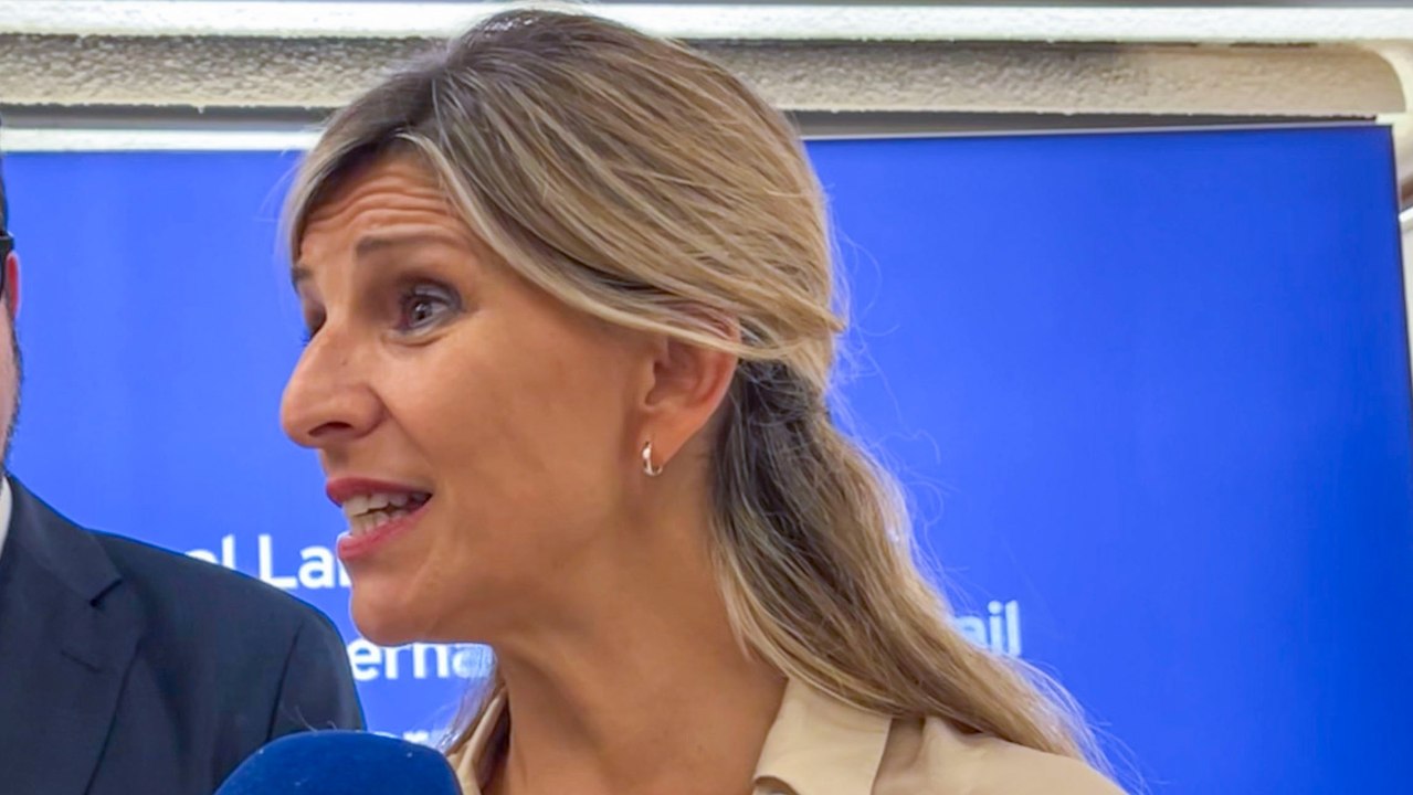 Yolanda Díaz: "Yolanda Díaz sigue en la ejecutiva de SUMAR. Yolanda Díaz no se va"