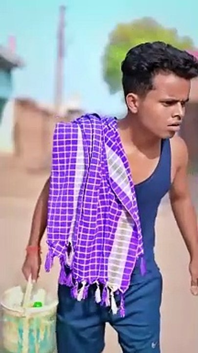Kiya_Garmi_He_￼-#funnyvideo_#funny_#shorts￼(480p)