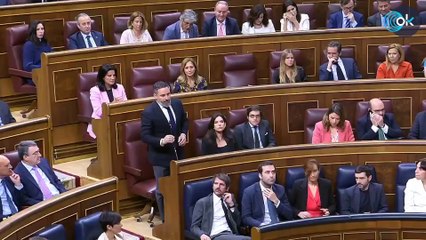 Abascal acusa a Sánchez de "insultar a diestro y siniestro" para tapar "su corrupción"