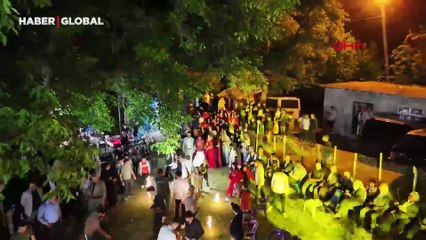 Kilolarca altın ve lira takıldı: Şırnak'taki aşiret düğününden çarpıcı görüntüler