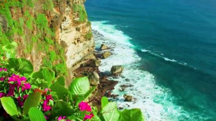 LUNA CANTINA TITRE ESPELUZNANTE