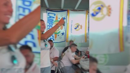 下载视频: La peña madridista en Miami celebró así la Champions