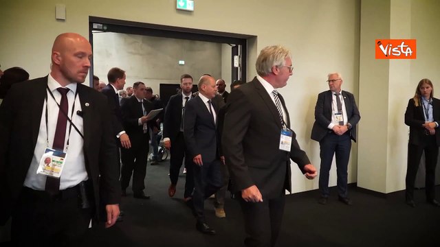 Zelensky a Berlino incontra il cancelliere tedesco Scholz