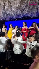 عمر كمال يغني لميرفت وجدي كلبوظة مكلبظة ويشعل حفل زفافها