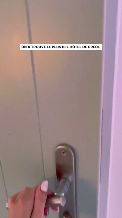 On a trouvé un hôtel de rêve du côté de Oia sur Santorini 