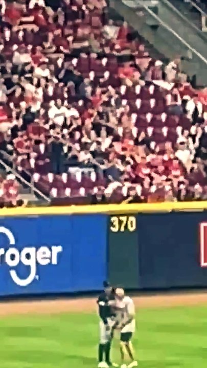 MLB