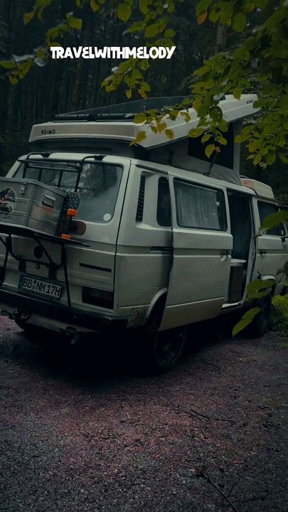 INCREDIBLE Van atmosphere