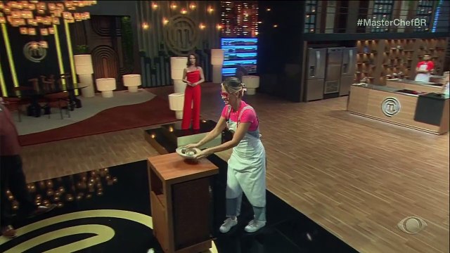 Rafaela entrega ancho passado demais: Não tá ruim, mas não tá bom