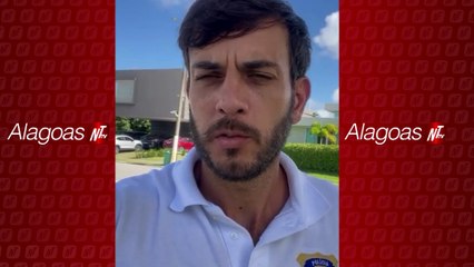 Projéteis, impressões digitais e DNA estão entre os elementos recolhidos na cena do crime, enquanto peritos revelam sinais de tortura prévia às morte