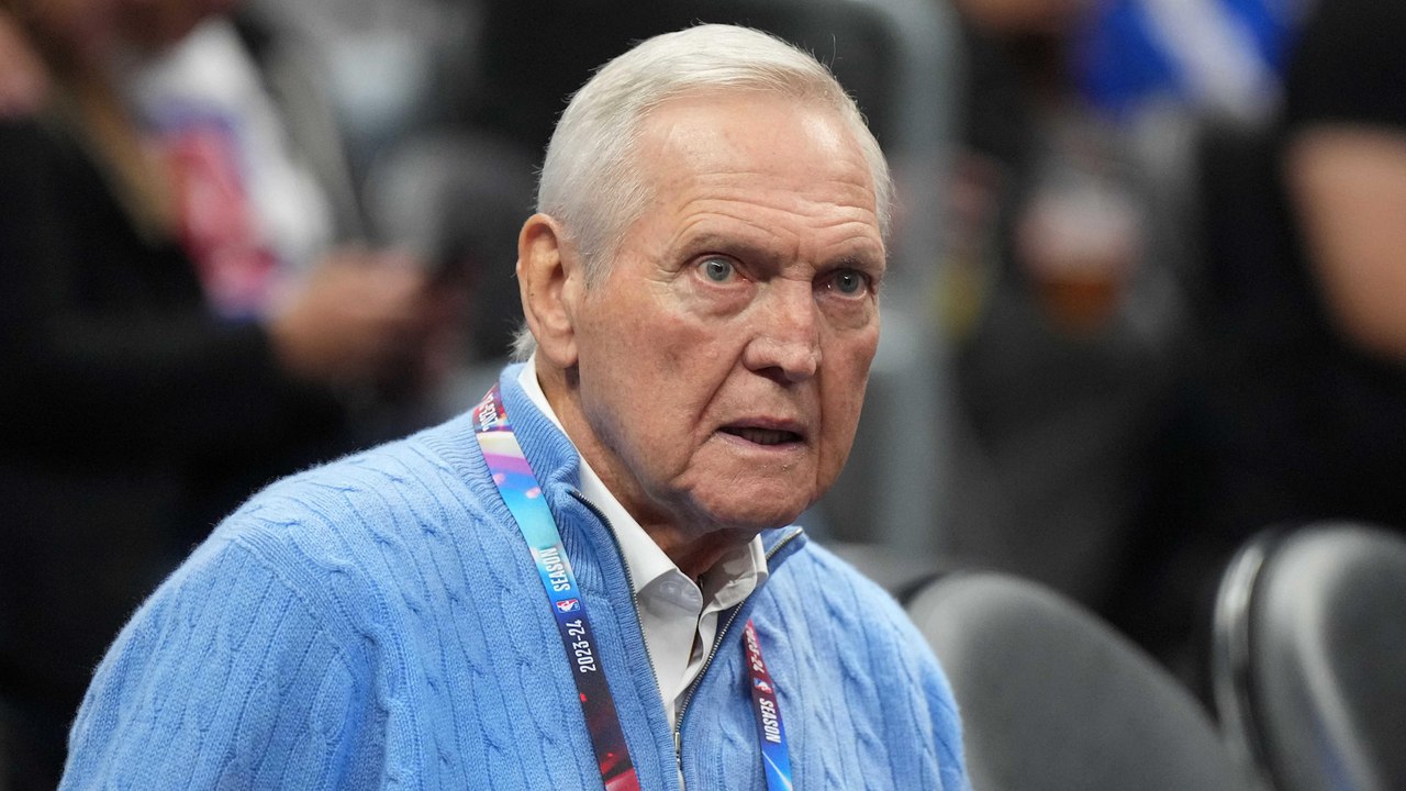Jerry West, joueur emblématique des Lakers et « logo » de la NBA, décède à 86 ans