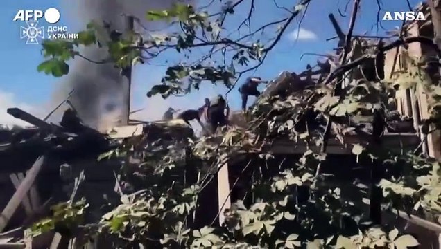 Ucraina, almeno otto morti in un raid russo nel Sud del Paese