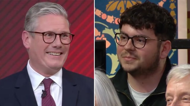 Keir Starmer freezes after being called ‘political robot’ during debate