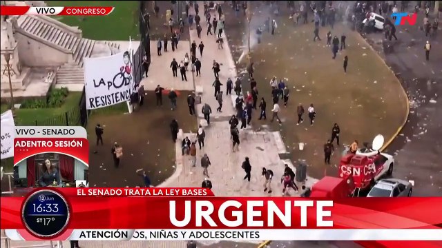 Prendieron fuego un auto del medio de comunicación Cadena 3