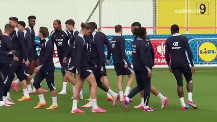 Les Bleus à l'entraînement, à cinq jours de France-Autriche