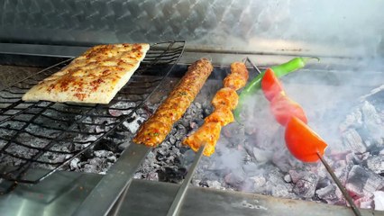 We try one of the best kebabs in Birmingham - the Istanbul Restaurant