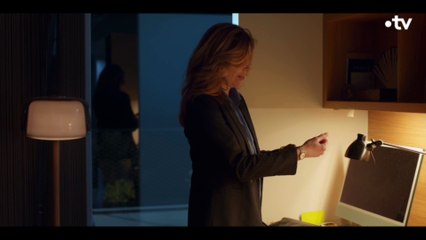 Un Si Grand Soleil : Christophe a une réaction étrange...