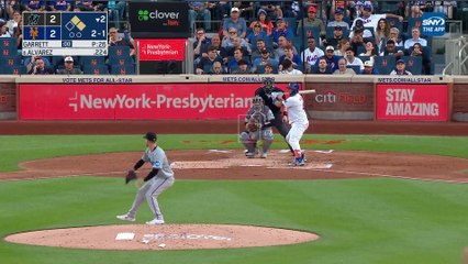 Francisco Álvarez impulsa su primera carrera tras recuperarse de su lesión