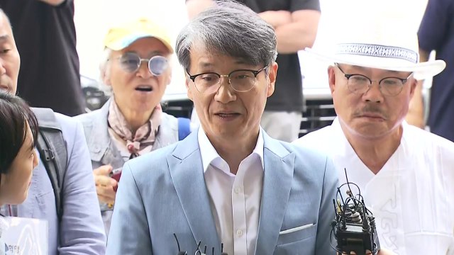 '김건희 명품백 전달' 최재영 경찰 조사... 권익위 결정 분노 / YTN