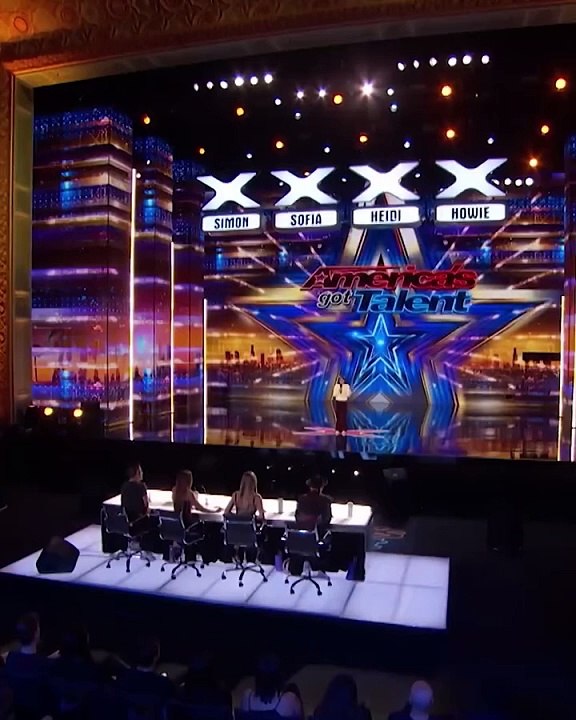 Mr mixerSofía Vergara CAN_T WATCH This FREAKY Audition_