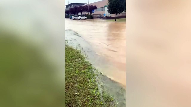 Maltempo nel Bresciano, strade allagate a Cellatica