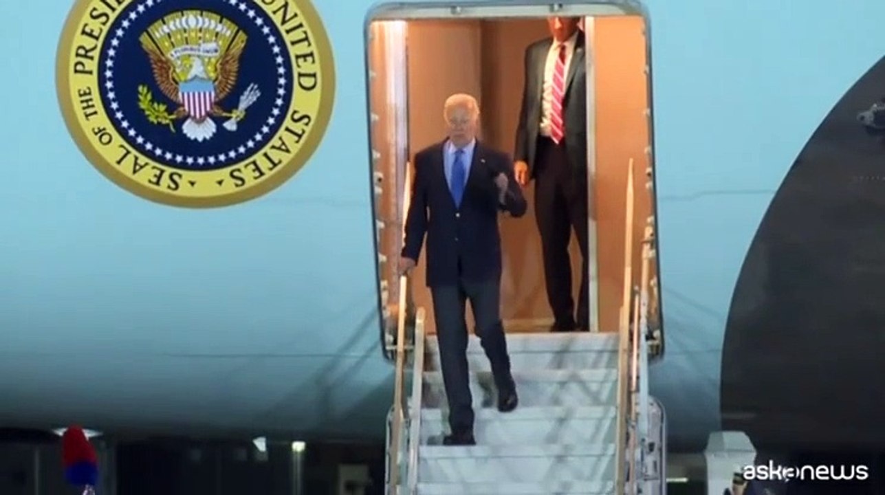 G7, Biden in Italia, l'Air Force one ? atterrato a Brindisi