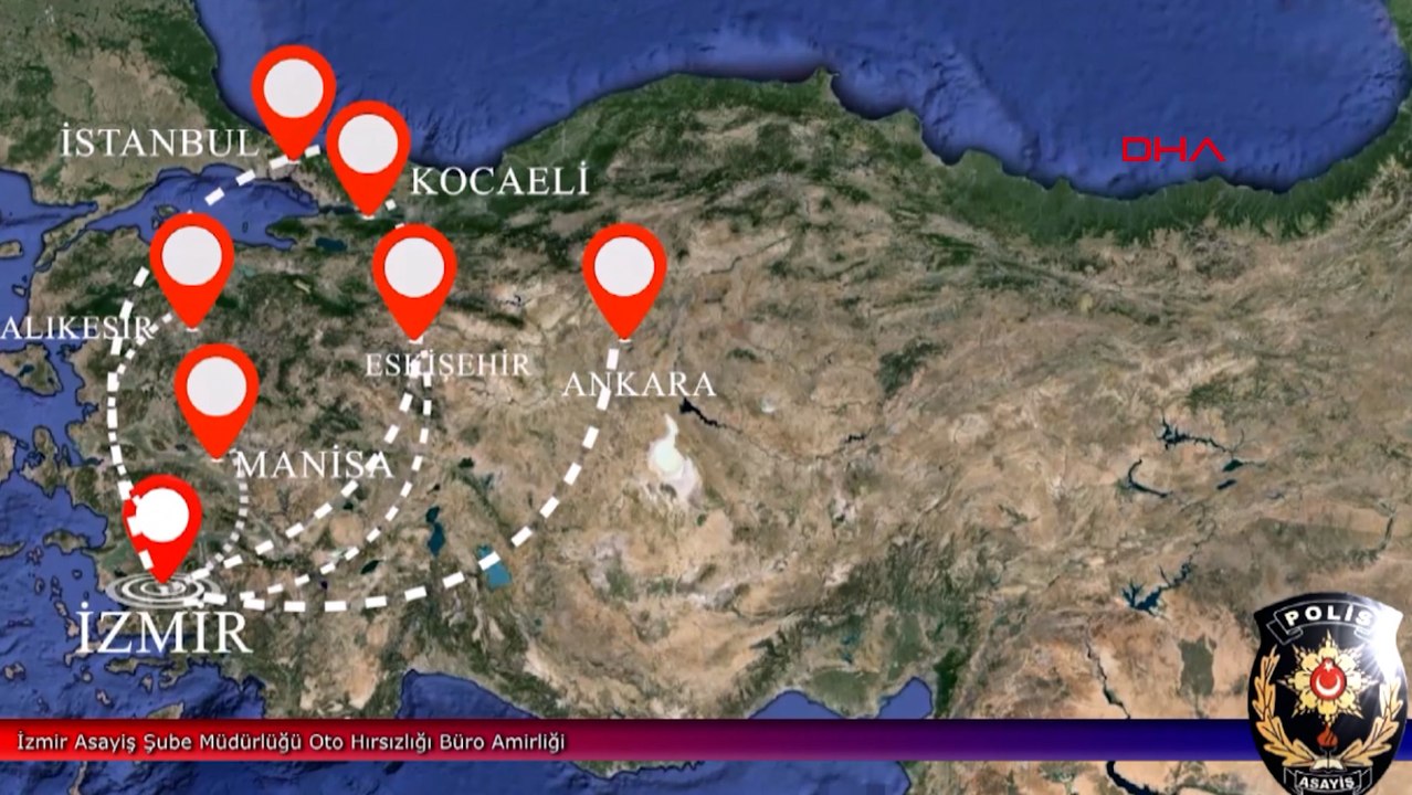 Yurt dışından getirdikleri otomobillerin şasi numarasını, hasarlı araçlarla değiştirip piyasaya sürdüler