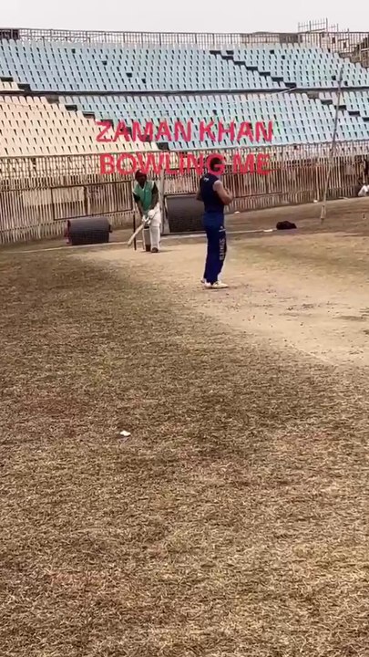 Zman Khan Bowling me