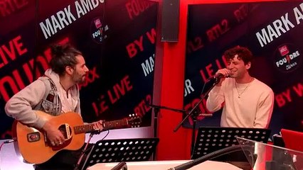 Mark Ambor et Waxx interprètent "Party in the U.S.A." en live dans Foudre
