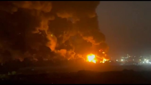 Incendio in una raffineria di petrolio nel Kurdistan iracheno