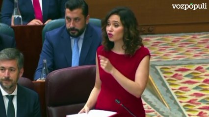 Ayuso sitúa a Madrid como "el azote de la corrupción" contra Sánchez y apunta que seguirán firmes, "sin miedo"