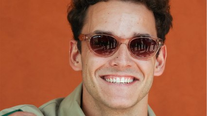 Qui est Théo Curin, le nageur handisport qui va remplacer Cyril Féraud à l'animation de Slam ?