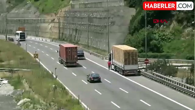 Anadolu Otoyolu'nda Kurban Bayramı tatilcileri yoğunluğa neden oldu