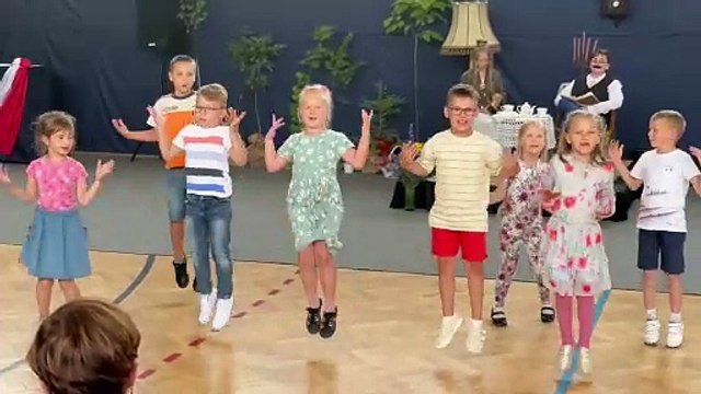 Nadanie sztandaru Szkole Podstawowej w Bodzyniewie