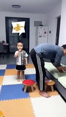 爸爸的私房钱这次怎么也找不了#呆萌小米宝#萌娃#熊孩子(480p)