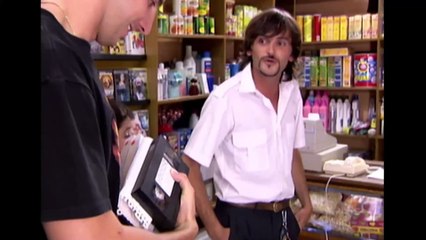 Aquí no hay quien viva - 1x1 Érase una mudanza