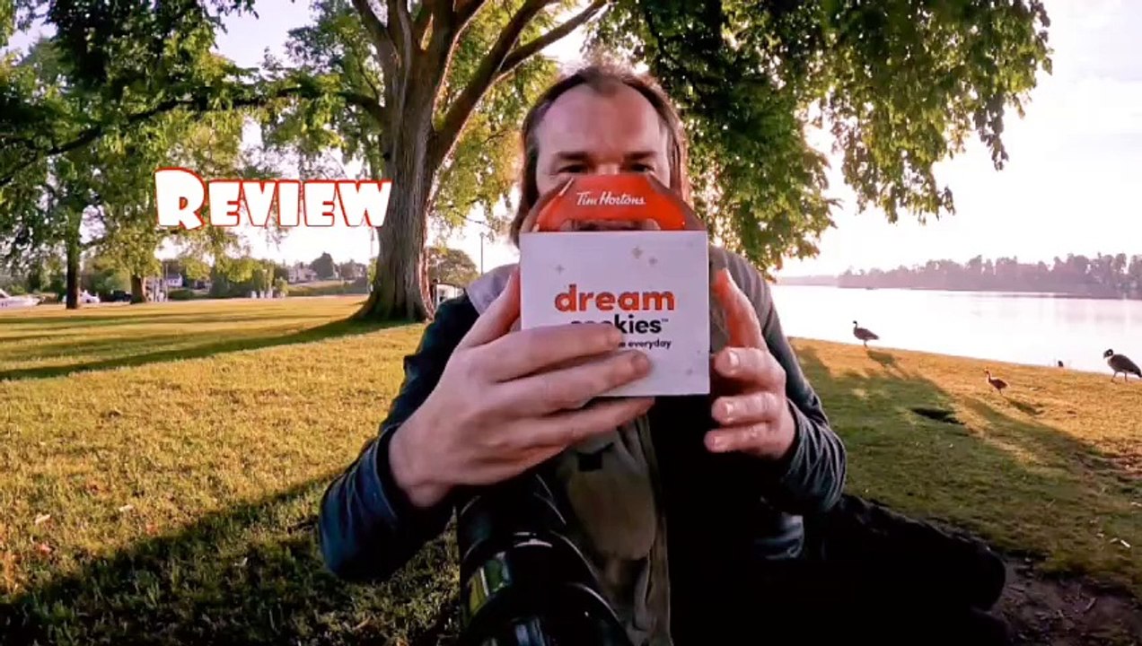 Tim Hortons Caramilk Cookie Dream Cookies + Bonus Carmel Latte Review
