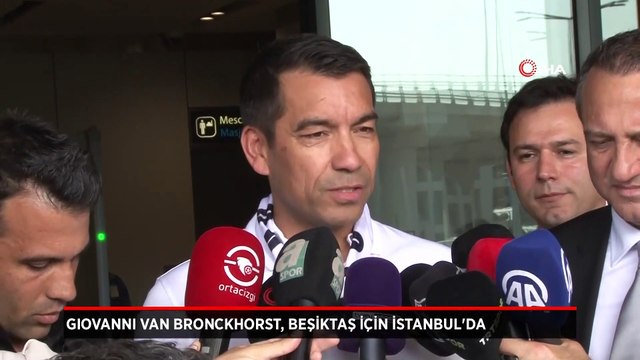 Giovanni van Bronckhorst,Beşiktaş için İstanbul'a geldi