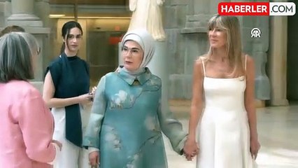 Emine Erdoğan, İspanya Başbakanı'nın eşi ile Prado Müzesi'ni ziyaret etti