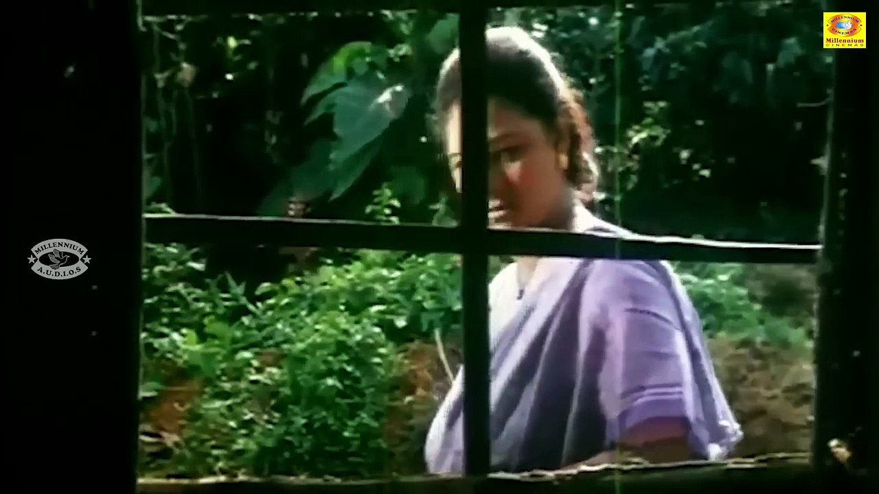 ഇവൻ ആള് കൊള്ളാലോ _ Thazhvara Malayalam Movie Scene