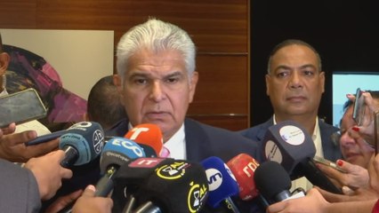 Mulino cierra ciclo de reuniones con bancadas del Legislativo tras encuentro con perredistas