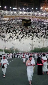 ya Allah hame bhi haj nasib farmana ☝️❤️ #rahman #alquran #dailymotionshort #viralshort